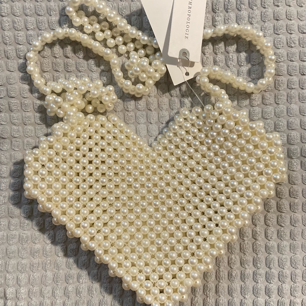 ANTHROPOLOGIE HEART ICON PEARL BEADED HANDBAG NEW WITH TAGS RETAIL $68 SOLD OUT!